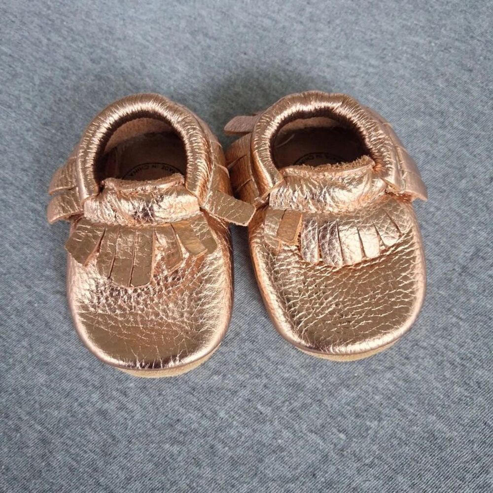 Bird Rock Baby Gold Shimmer Fringe Moccasins Size 3